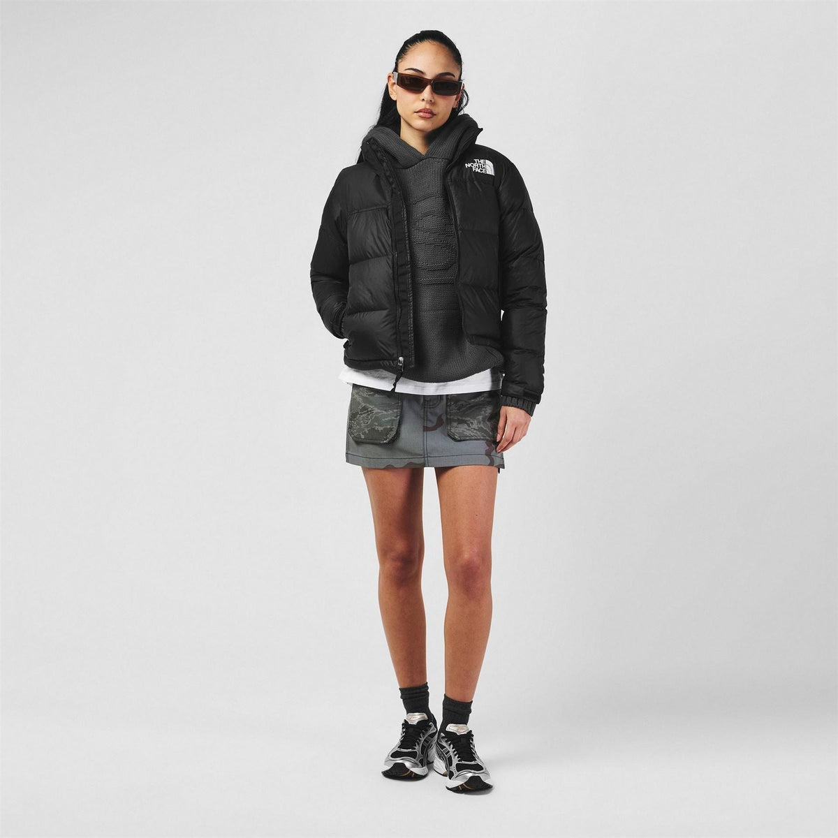 North Face Womens 1996 Retro Nuptse Water Resistant Goose Down Short Puffer Jacket
