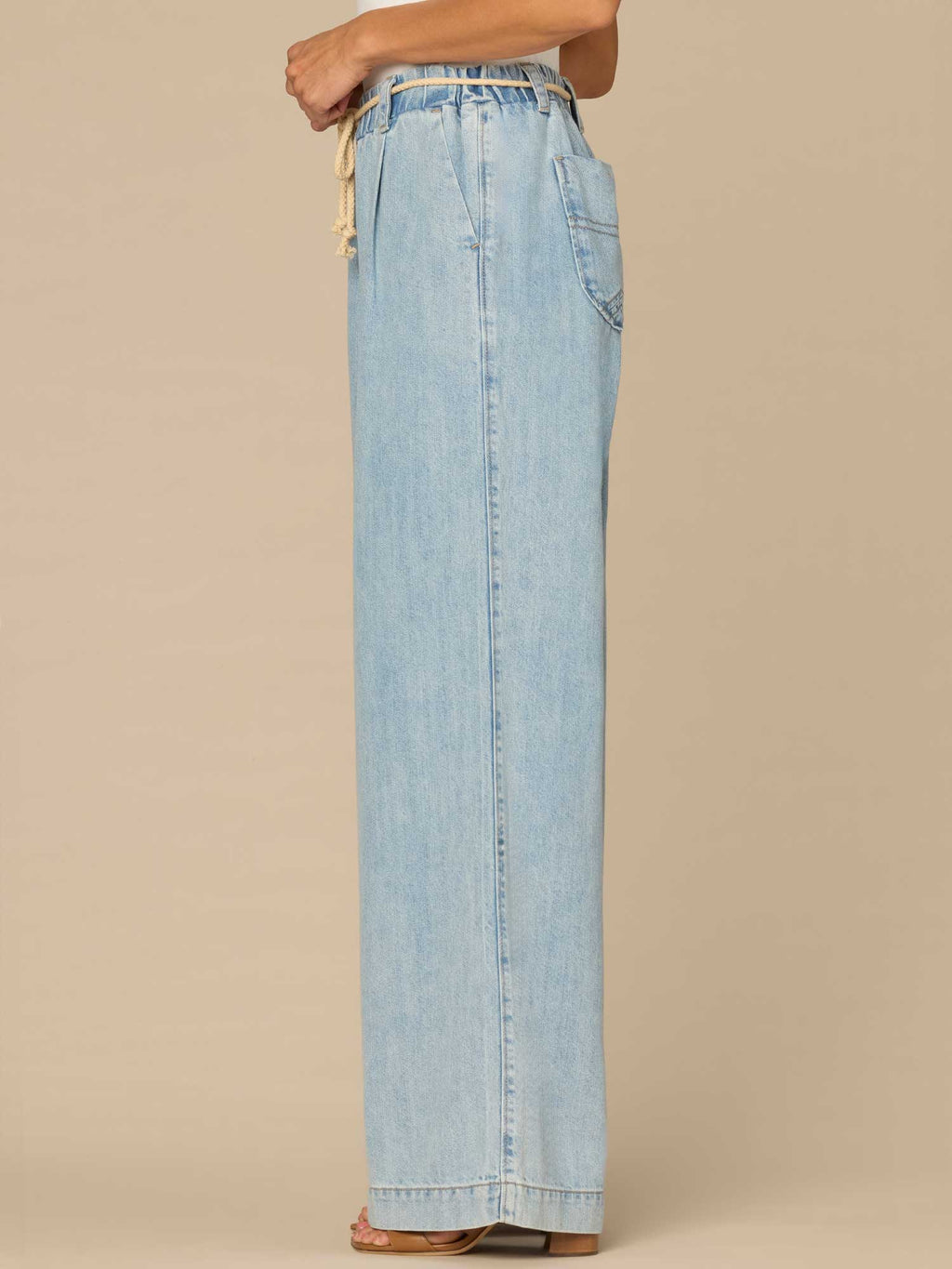 "Ab"leisure Skyrise Rope Belt Pleated Petite Wide Leg Jeans