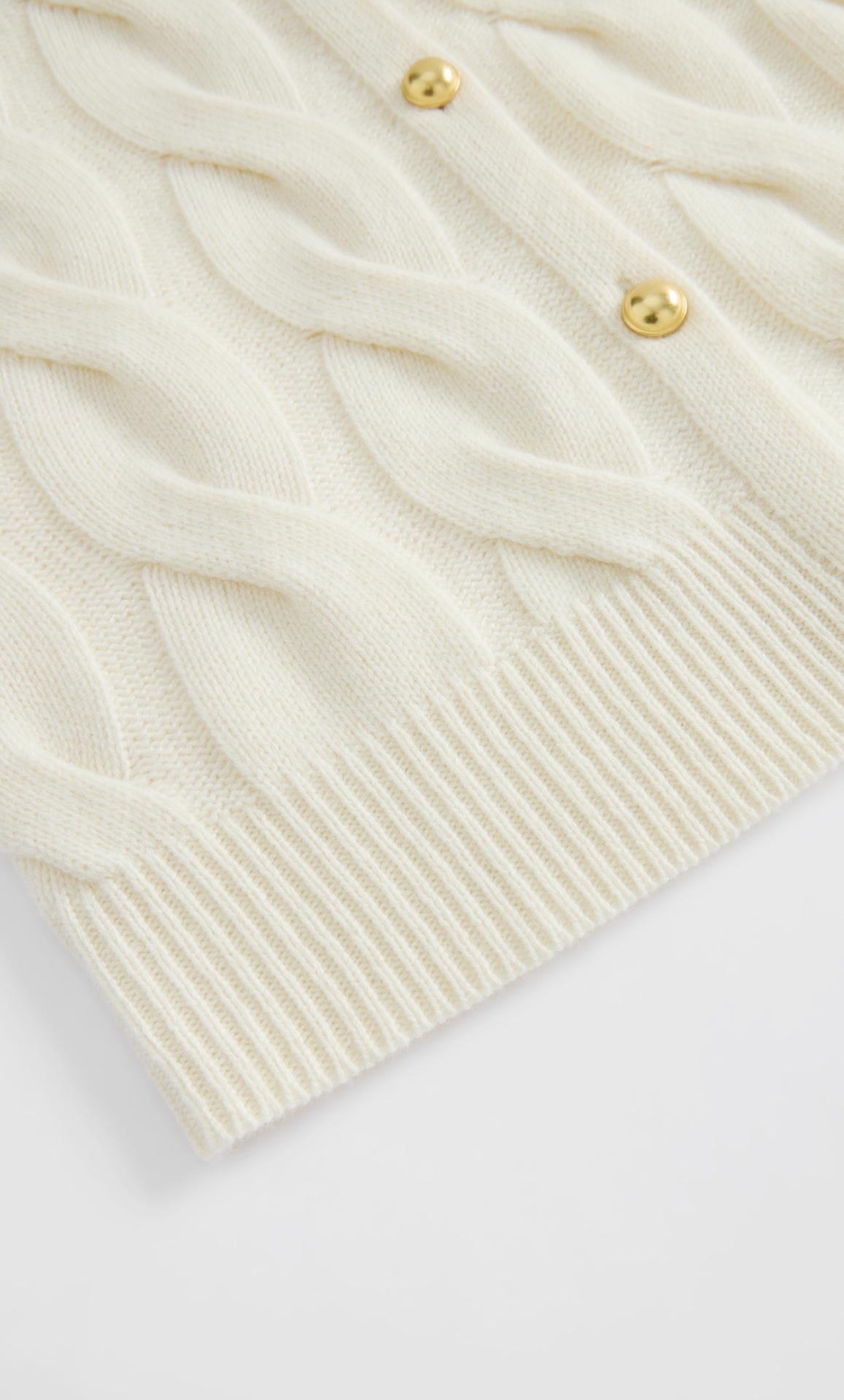 Chamonix Cable Cashmere Cardigan